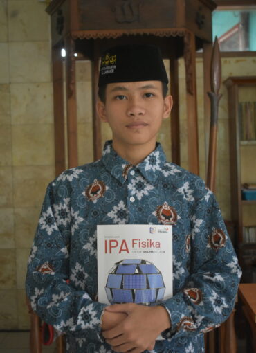 Merintis Usaha Santri